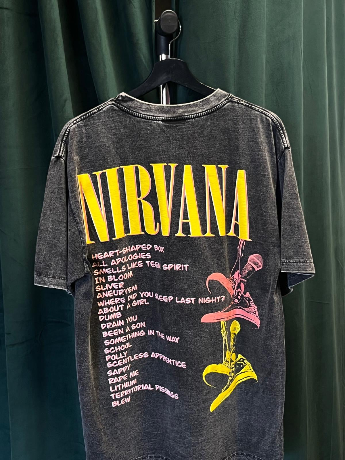 Nirvana T-paita