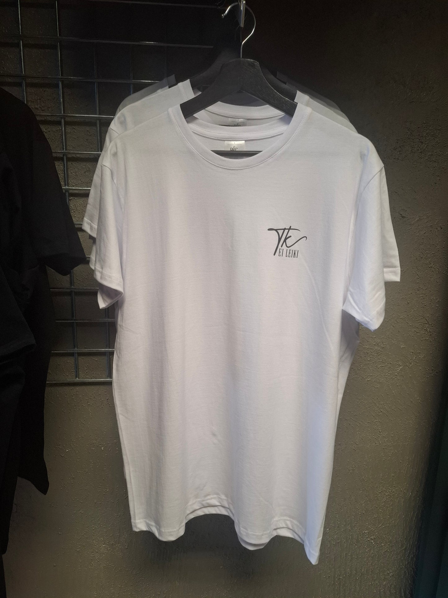 TARJOUS!!! TK EI LEIKI - T-PAITA
