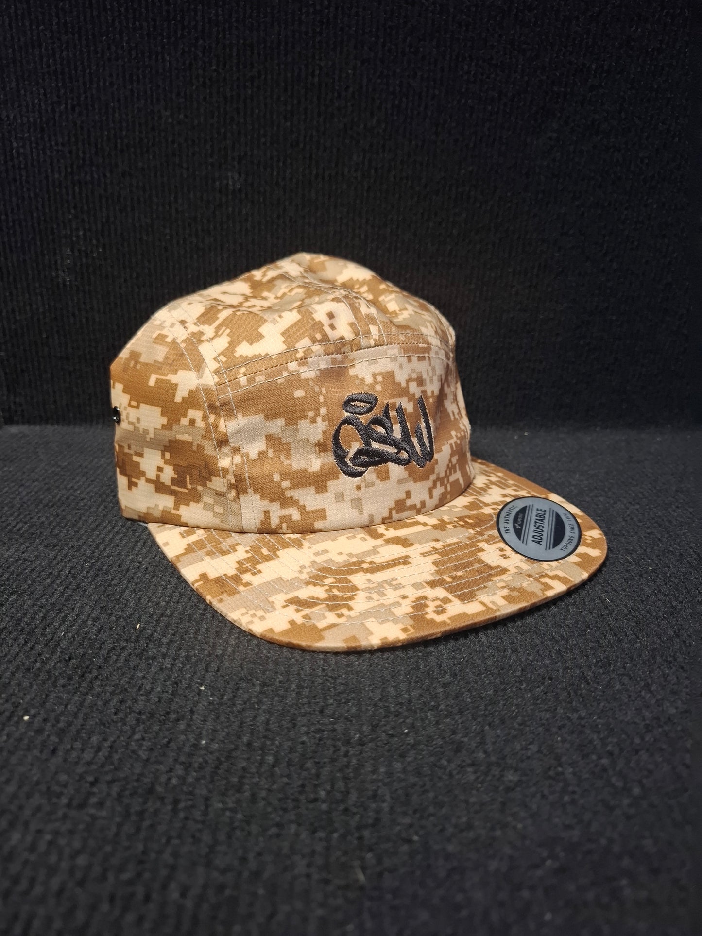 Lippis osuma streetwear