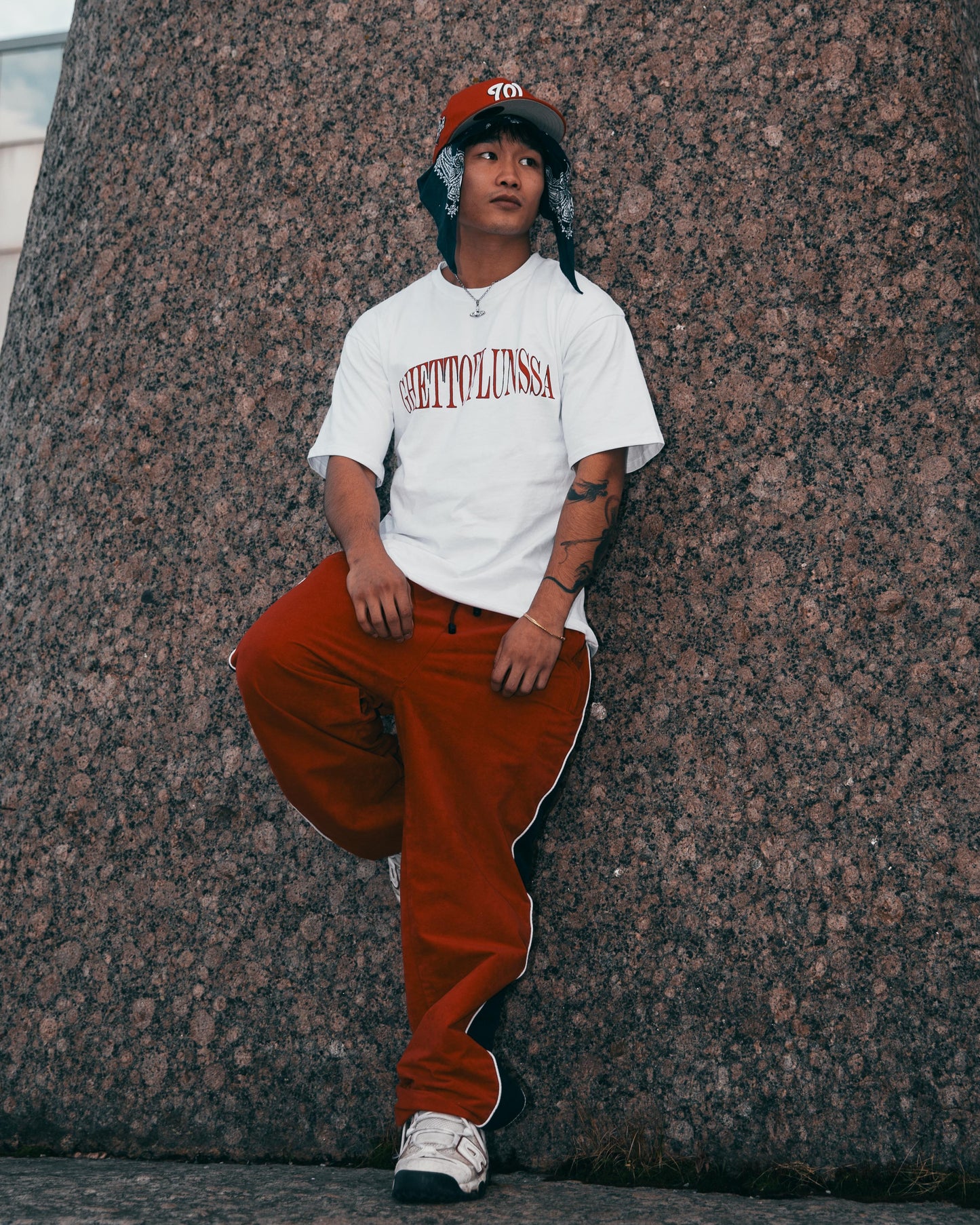 GHETTOFLUNSSA T - paita